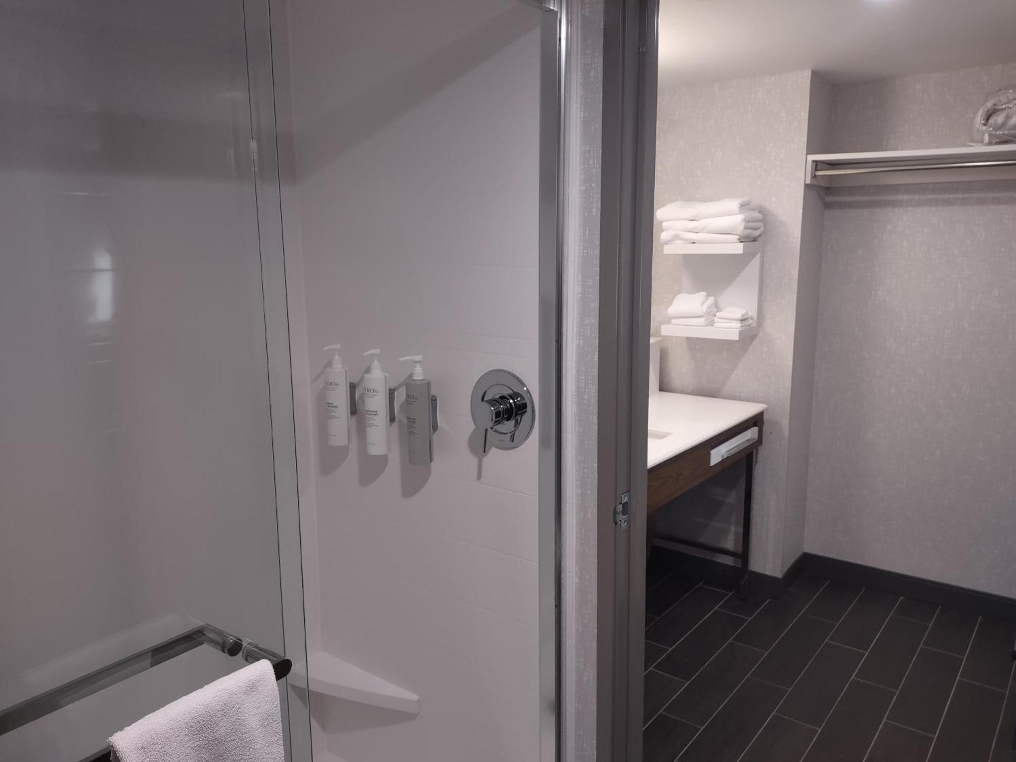 Hampton Inn & Suites Pittsburgh New Stanton Pa Екстер'єр фото